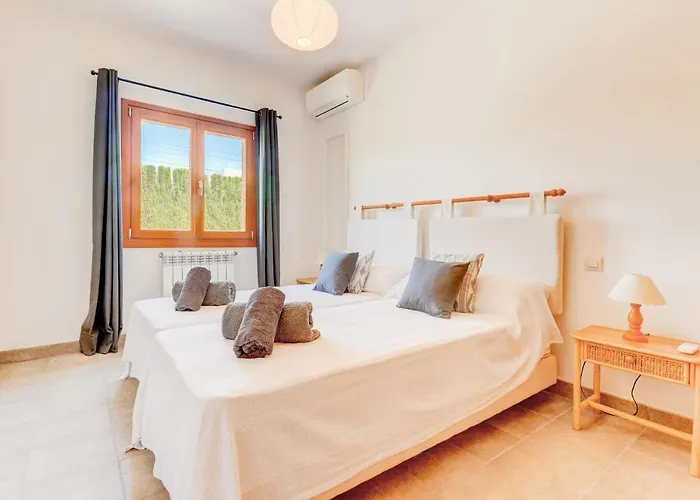 Llenaire Nine Pollença