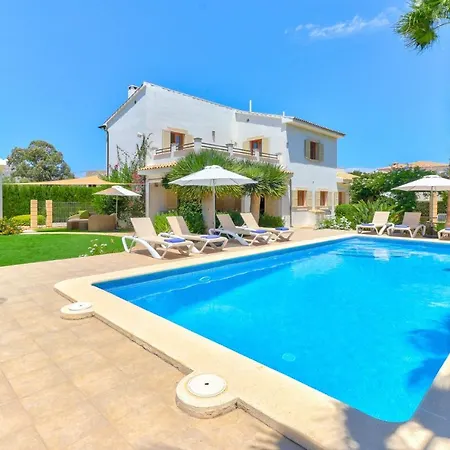 Llenaire Nine Villa