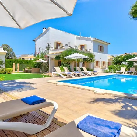 Llenaire Nine Villa *