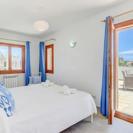 Llenaire Nine Villa *