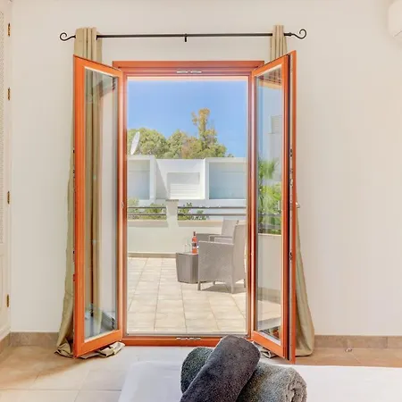 Villa Llenaire Nine *