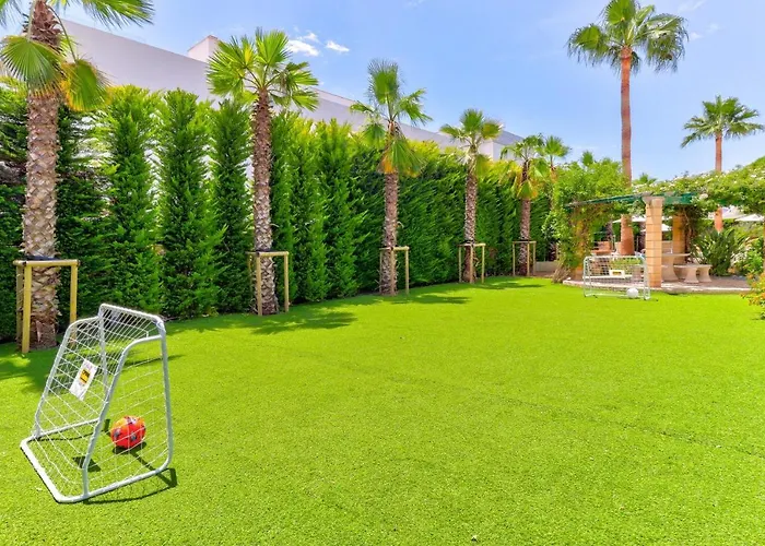 Willa Llenaire Nine *