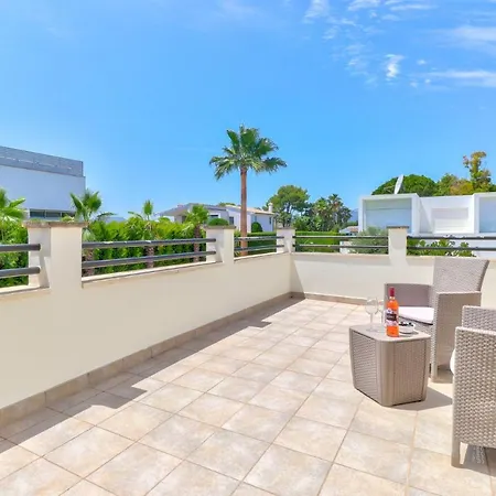 Villa Llenaire Nine *