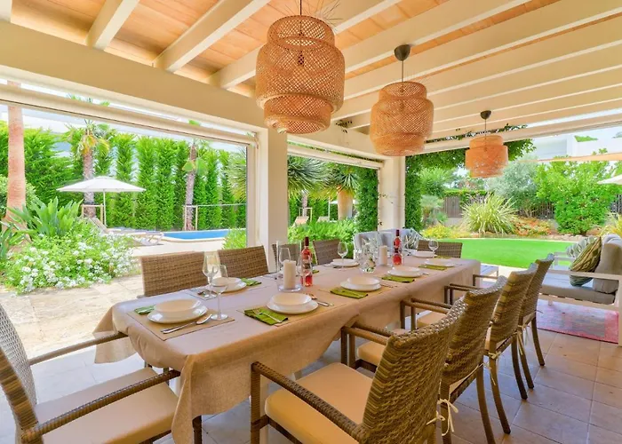 Llenaire Nine Villa *