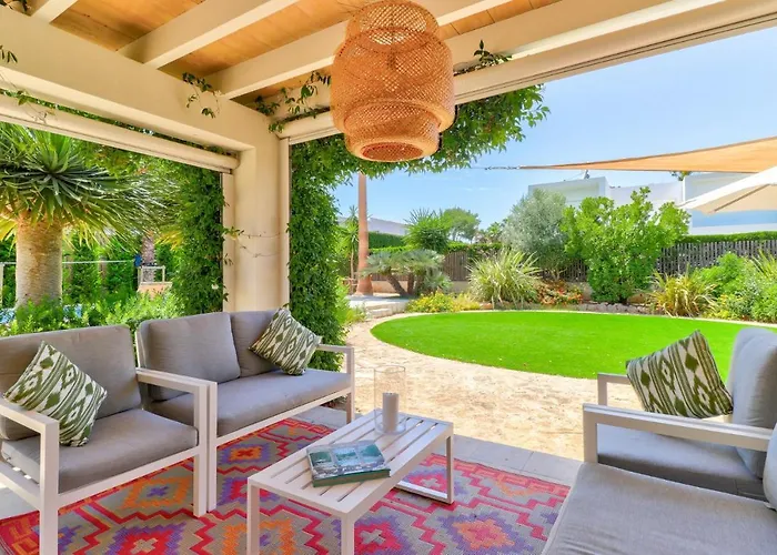 Llenaire Nine Pollença