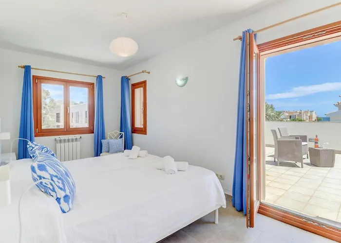 Llenaire Nine Villa *